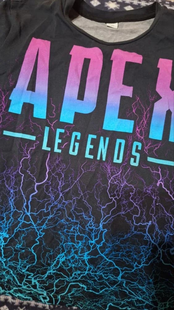 Фото-отзыв покупателя — Детское худи с принтом «Apex Legends», Lacotton