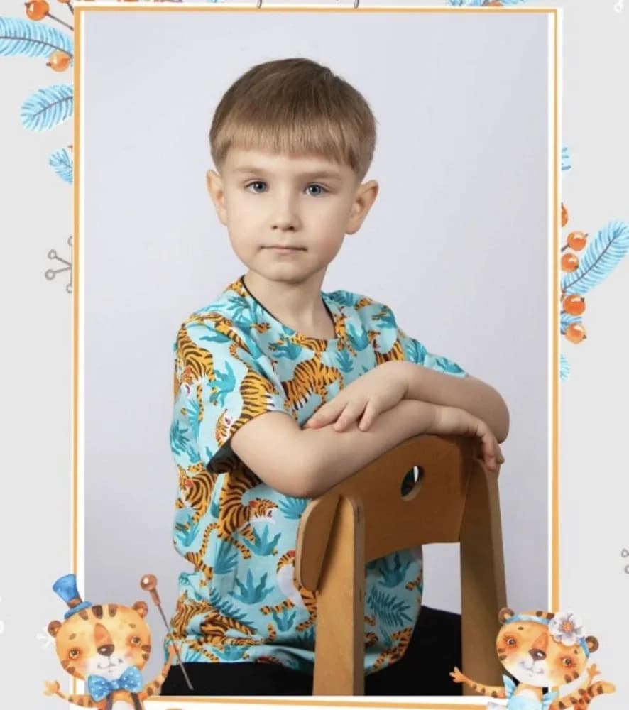 Фото-отзыв покупателя — Мужская футболка оверсайз с принтом «Рычащие Тигры Паттерн», Lacotton