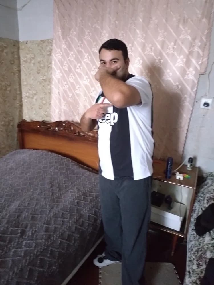 Фото-отзыв покупателя — Детская базовая футболка с принтом «Ювентус — Дибала Форма Новая Home 18/19», Lacotton