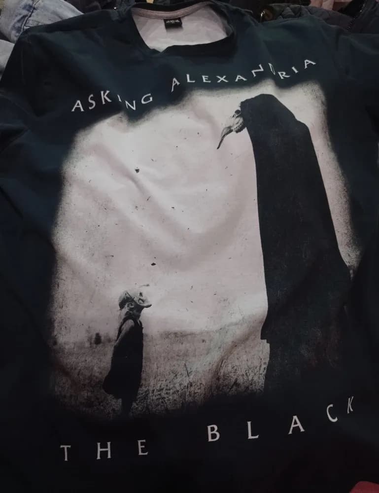 Фото-отзыв покупателя — Детское худи с принтом «Asking Alexandria», Lacotton