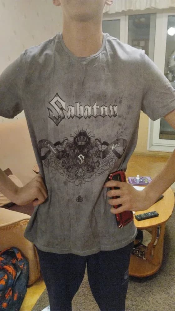 Фото-отзыв покупателя — Мужская базовая футболка с принтом «Разный рок — Sabaton», Lacotton