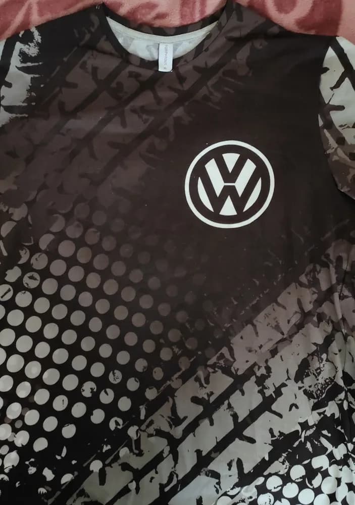 Фото-отзыв покупателя — Мужская базовая футболка с принтом «Volkswagen», Lacotton