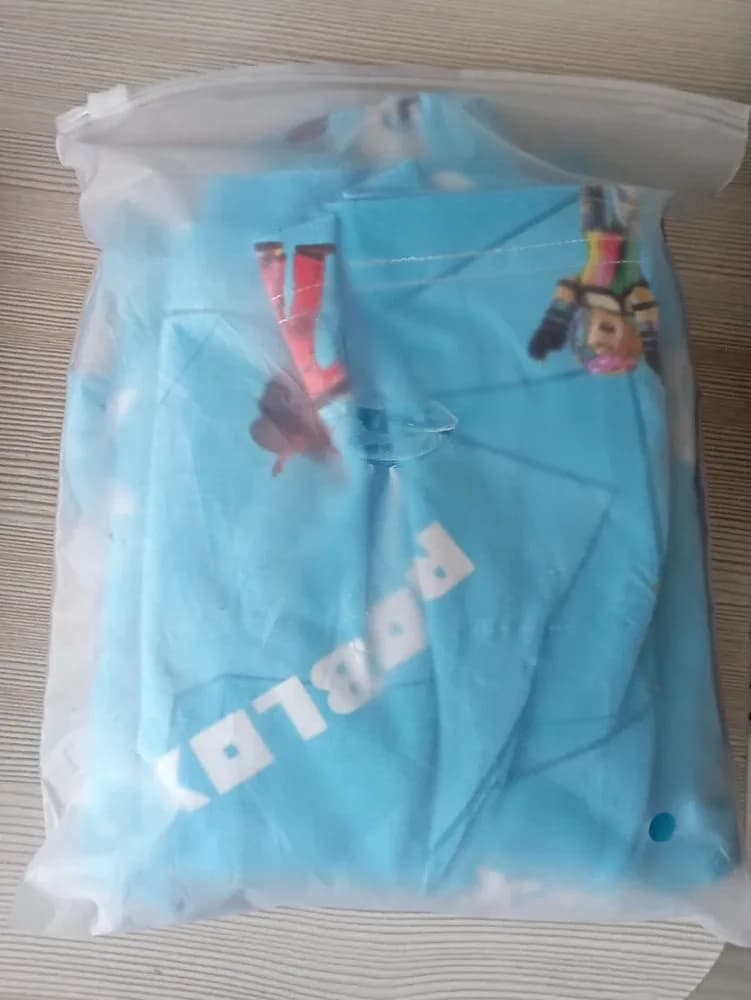 Фото-отзыв покупателя — S001 Roblox Light Blue, Lacotton