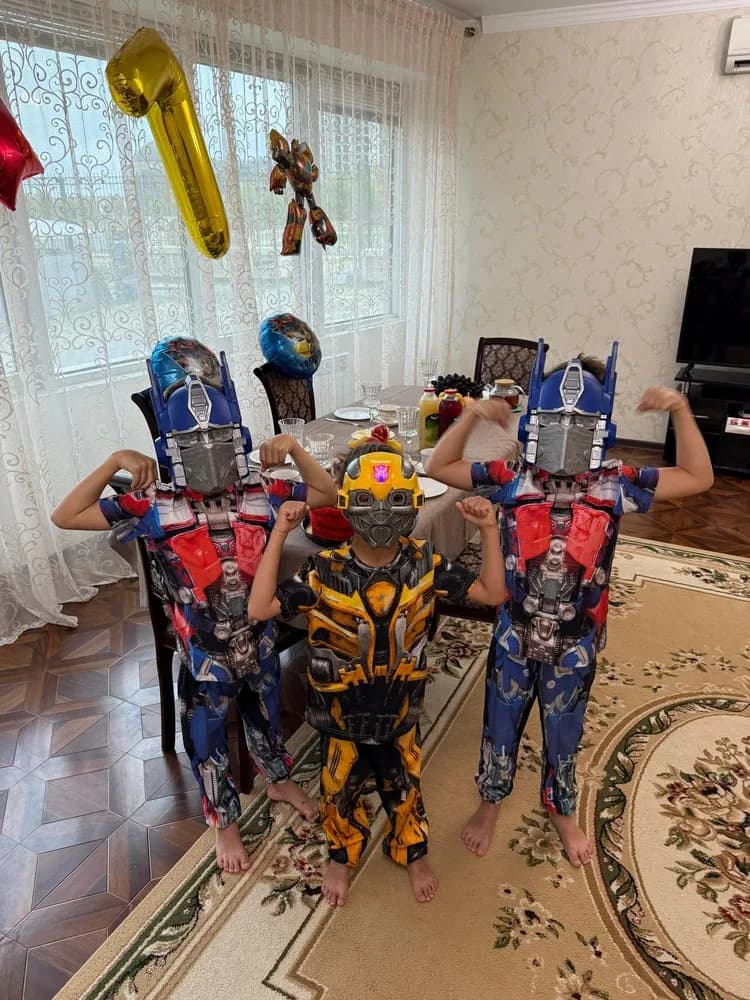 Фото-отзыв покупателя — Optimus Prime Costume, Lacotton