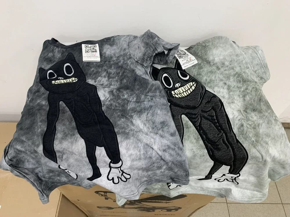 Фото-отзыв покупателя — Женская базовая футболка с принтом «Cartoon cat», Lacotton