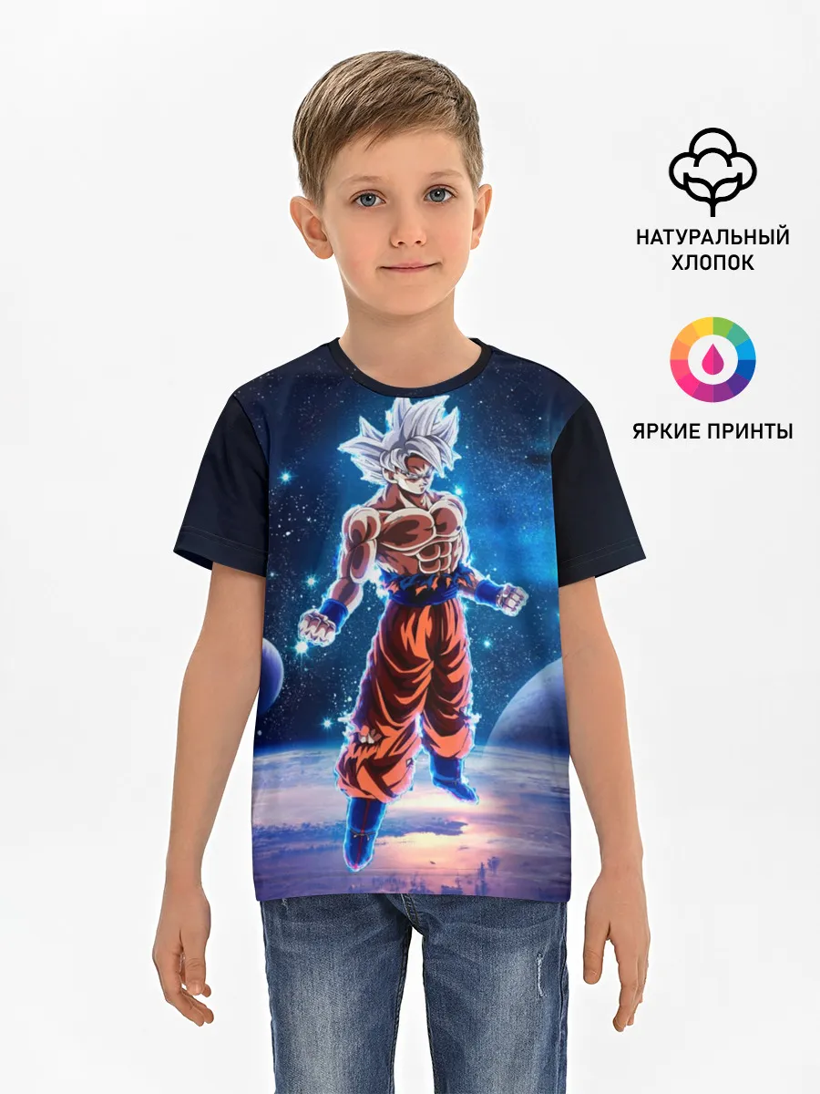 Детская базовая футболка / Goku on a planet