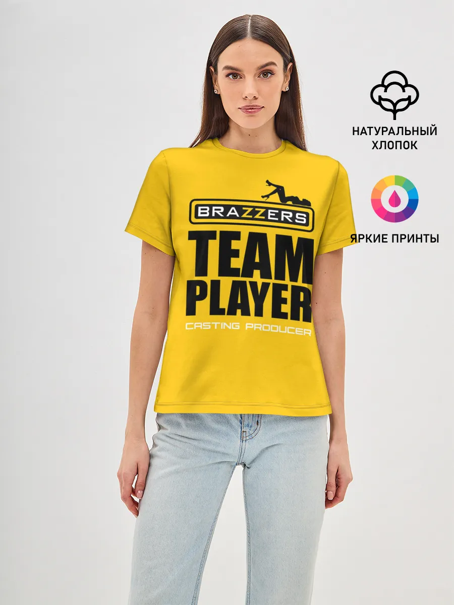 Женская базовая футболка / Brazzers Team player