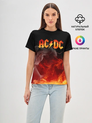 Женская базовая футболка / AC/DC