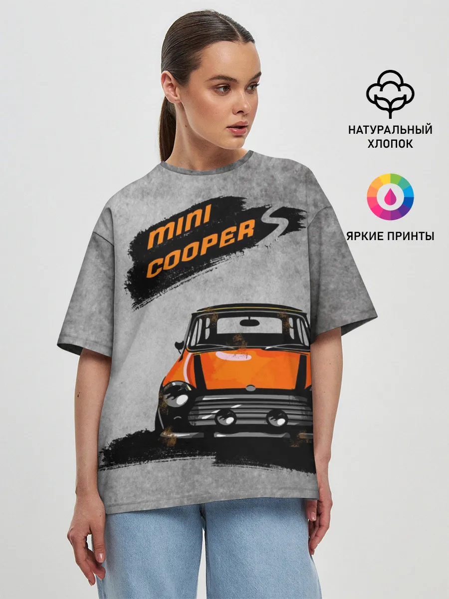 Женская футболка оверсайз / Maшина Mini