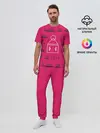 Мужская пижама с брюками / Игры на стене