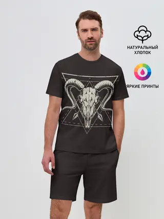 Мужской костюм с шортами / Культ