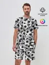 Мужской костюм с шортами / футбольные мячи много
