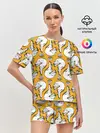 Женская пижама с шортами / Белая кошка и корм