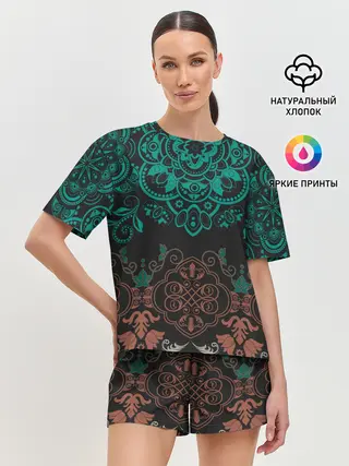 Женская пижама с шортами / кружево