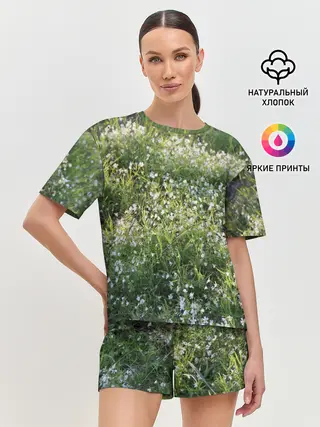 Женская пижама с шортами / луг белых колокольциков