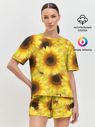 Женская пижама с шортами / Подсолнухи в поле