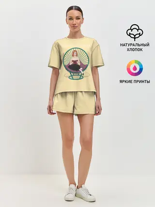 Женская пижама с шортами / Королева на троне