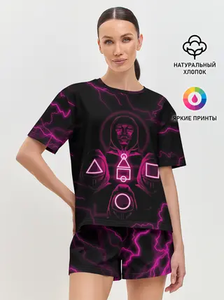 Женская пижама с шортами / Игра в кальмара смотрящий тут как тут
