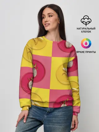 Женский свитшот / фрукты шахматы