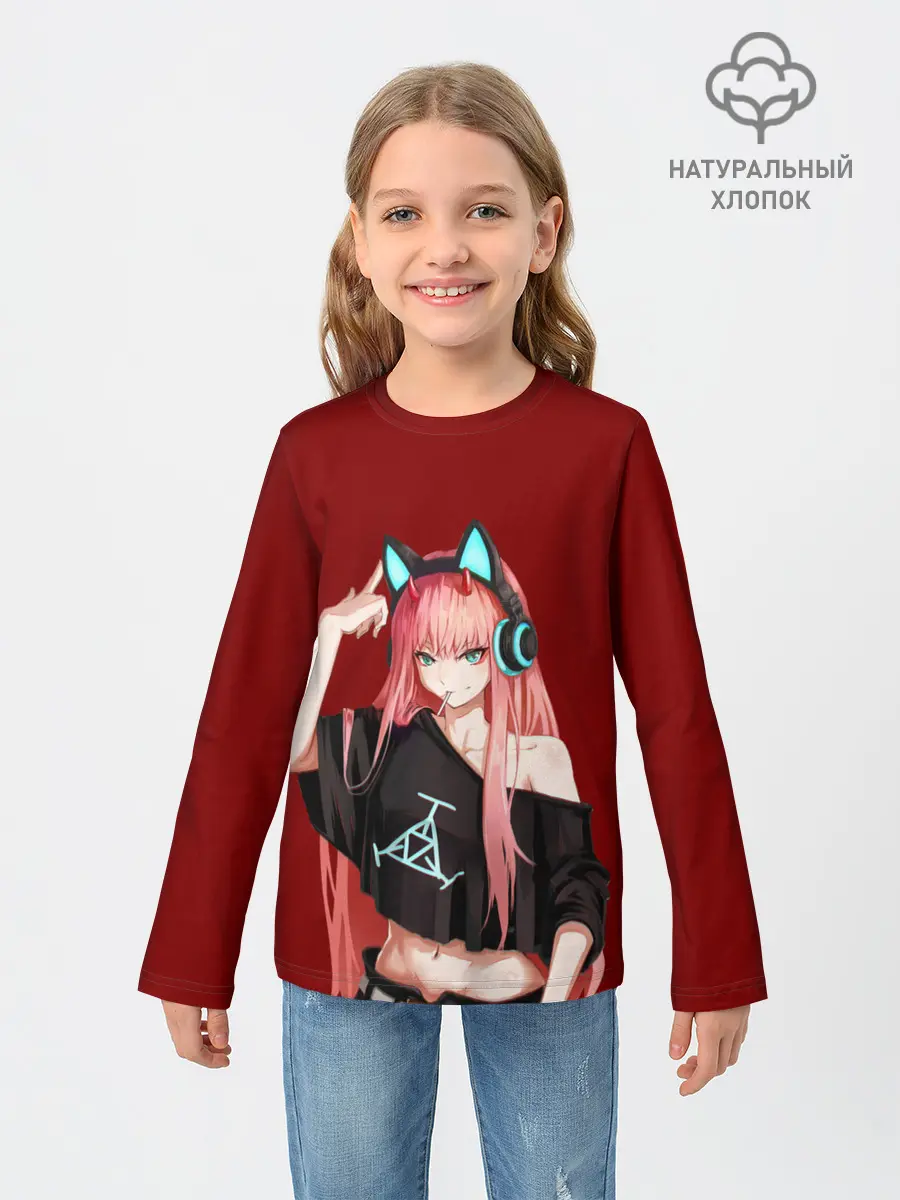 Детский лонгслив / Zero Two в наушниках