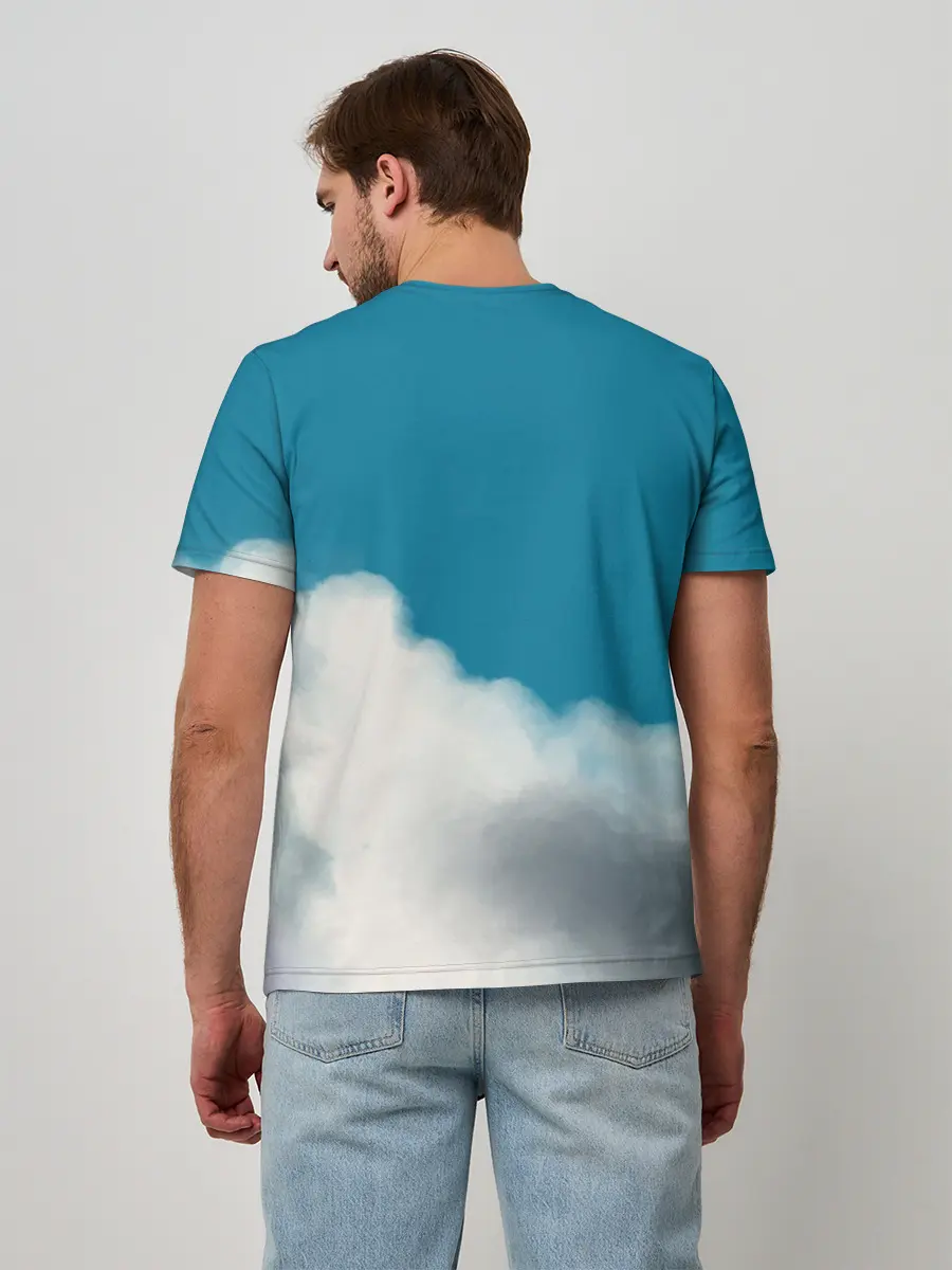 Мужская базовая футболка / Ходячий замок в облаках