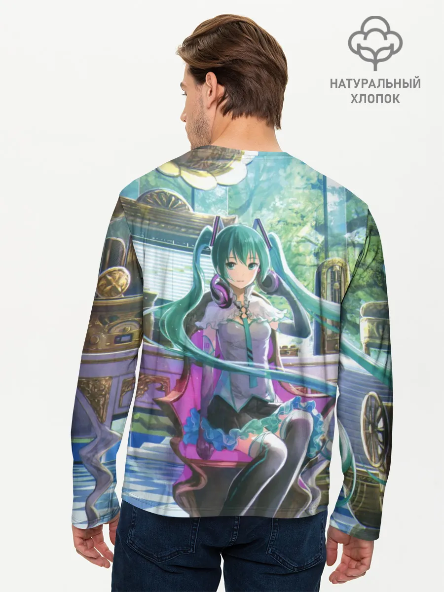 Мужской лонгслив базовый / Мика Хацуне за фортепиано