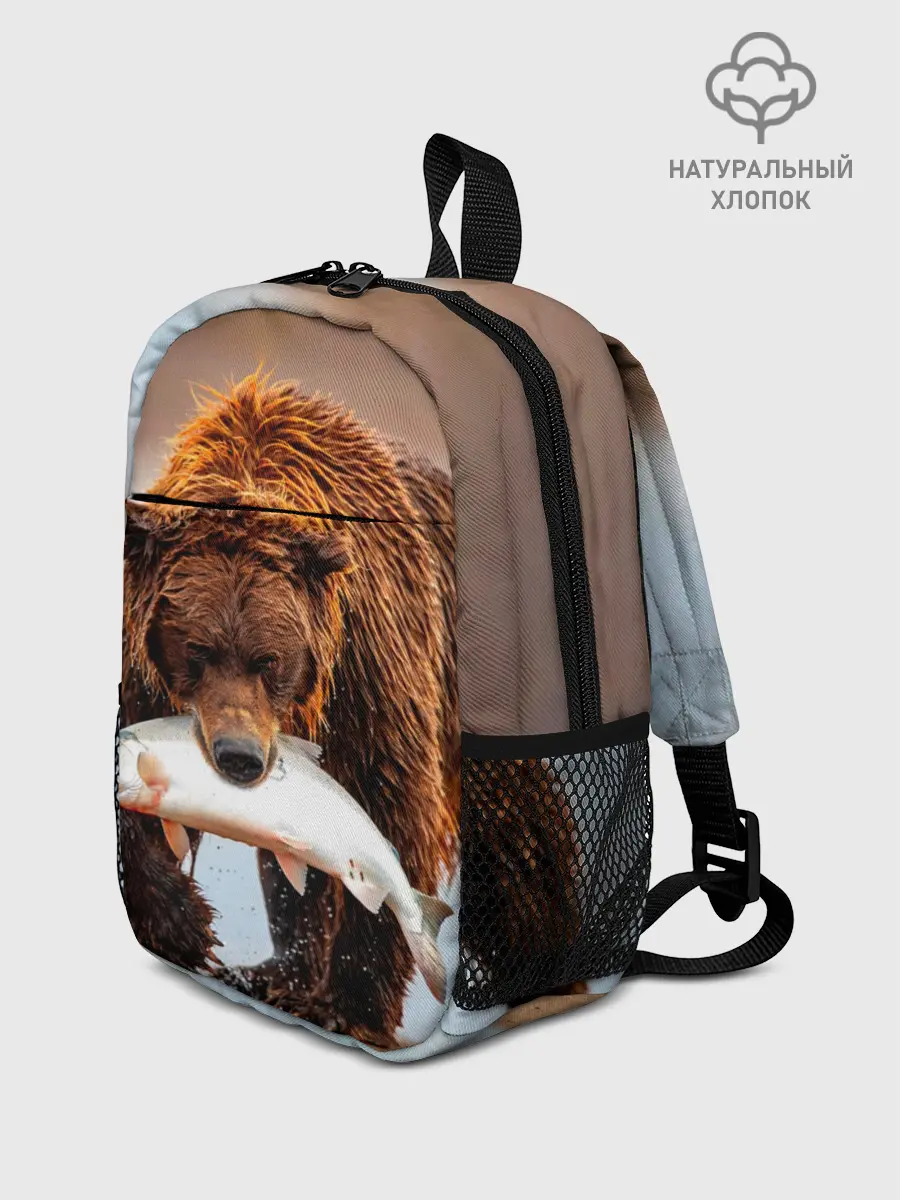 Рюкзак детский / Медведь с рыбой во рту