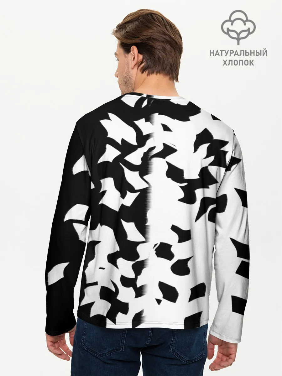 Мужской лонгслив базовый / черно-белый камуфляж