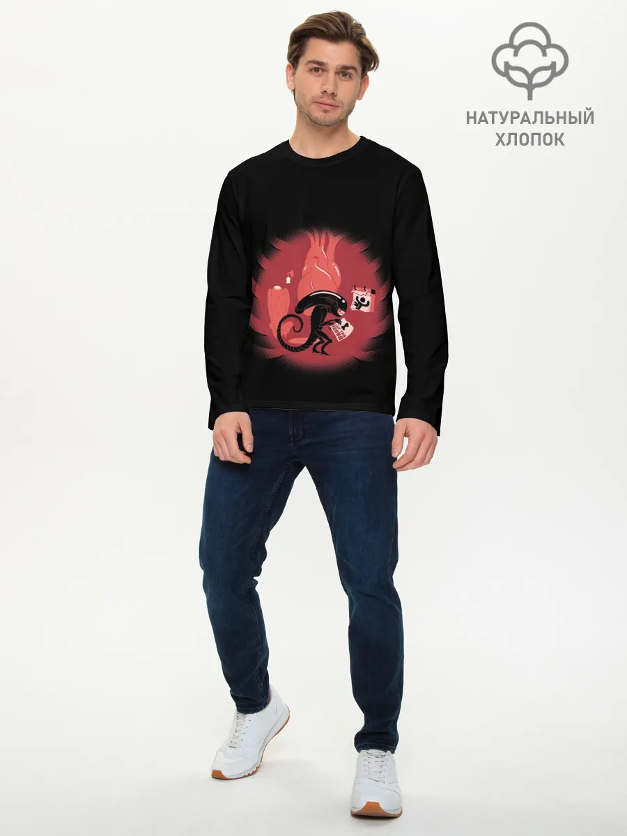 Мужской лонгслив базовый / Чужой внутри меня