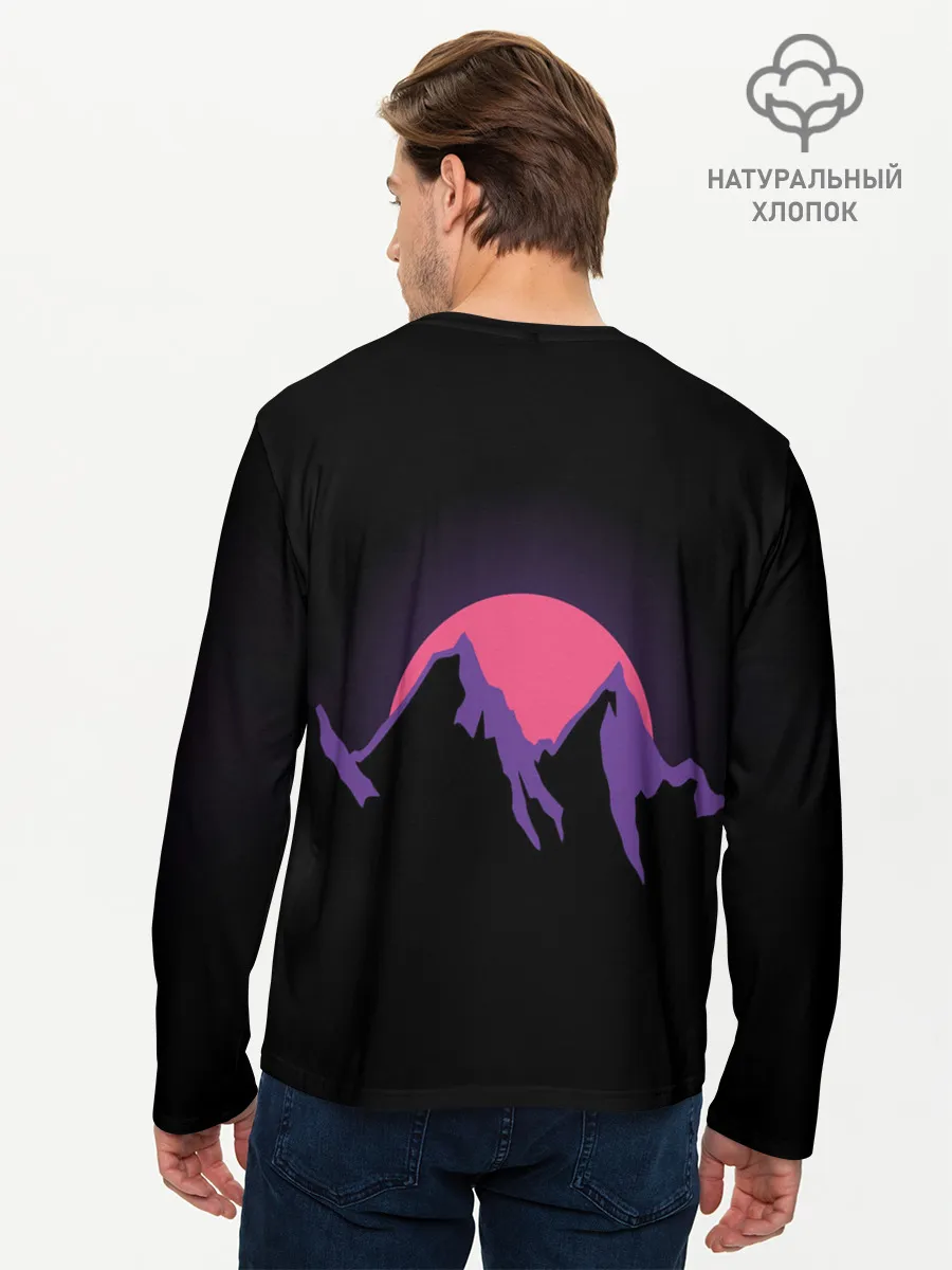 Мужской лонгслив базовый / горы на фоне заката