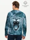 Мужской лонгслив базовый / Львица в бушующих волнах
