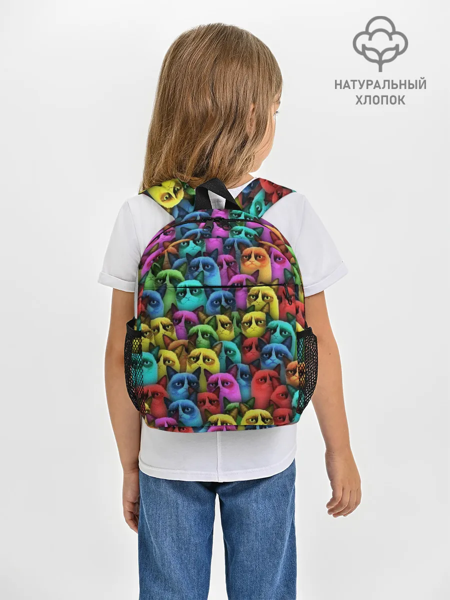 Рюкзак детский / Разноцветные сердитые коты