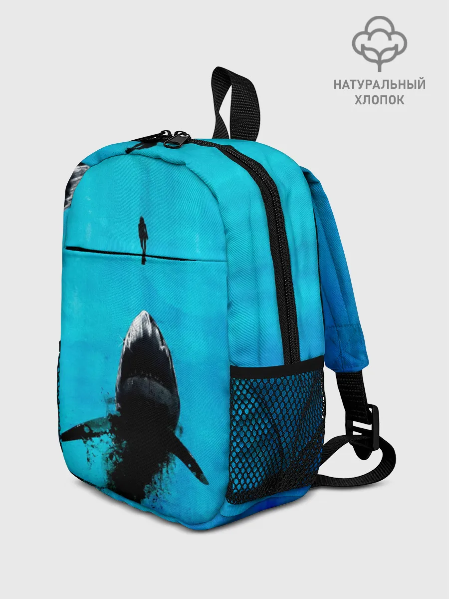 Рюкзак детский / Акула на охоте