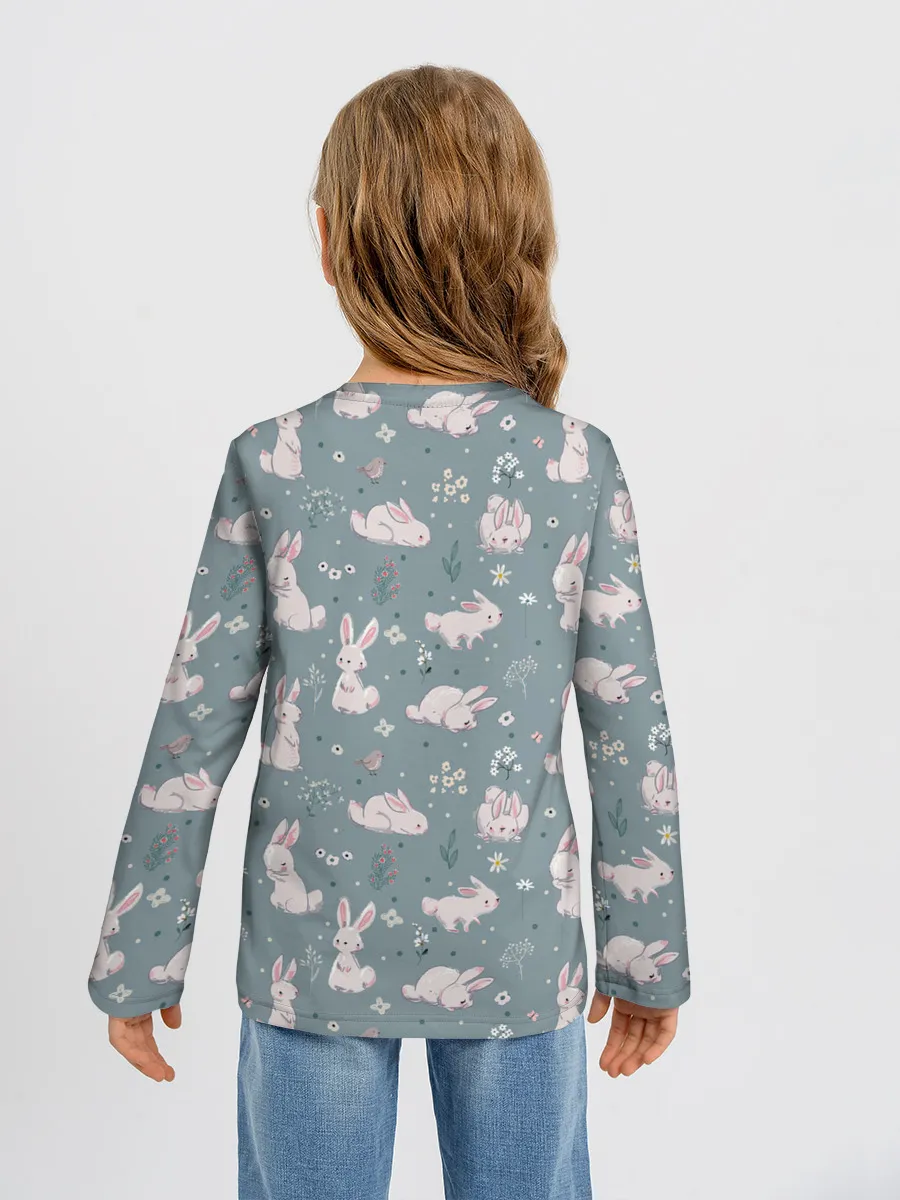 Детский лонгслив / Зайцы на лужайке