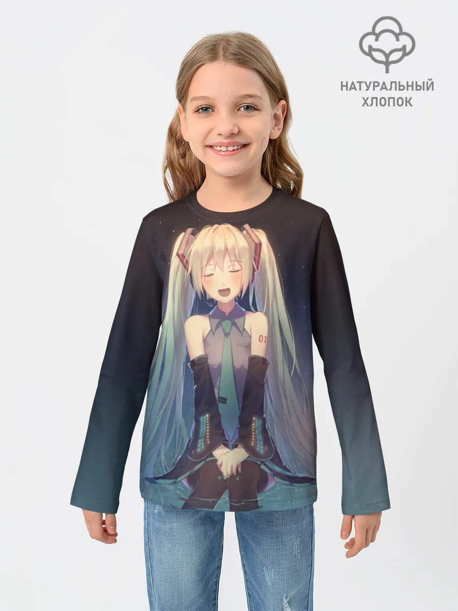 Детский лонгслив / Хатсуне сидит прикрыв глаза