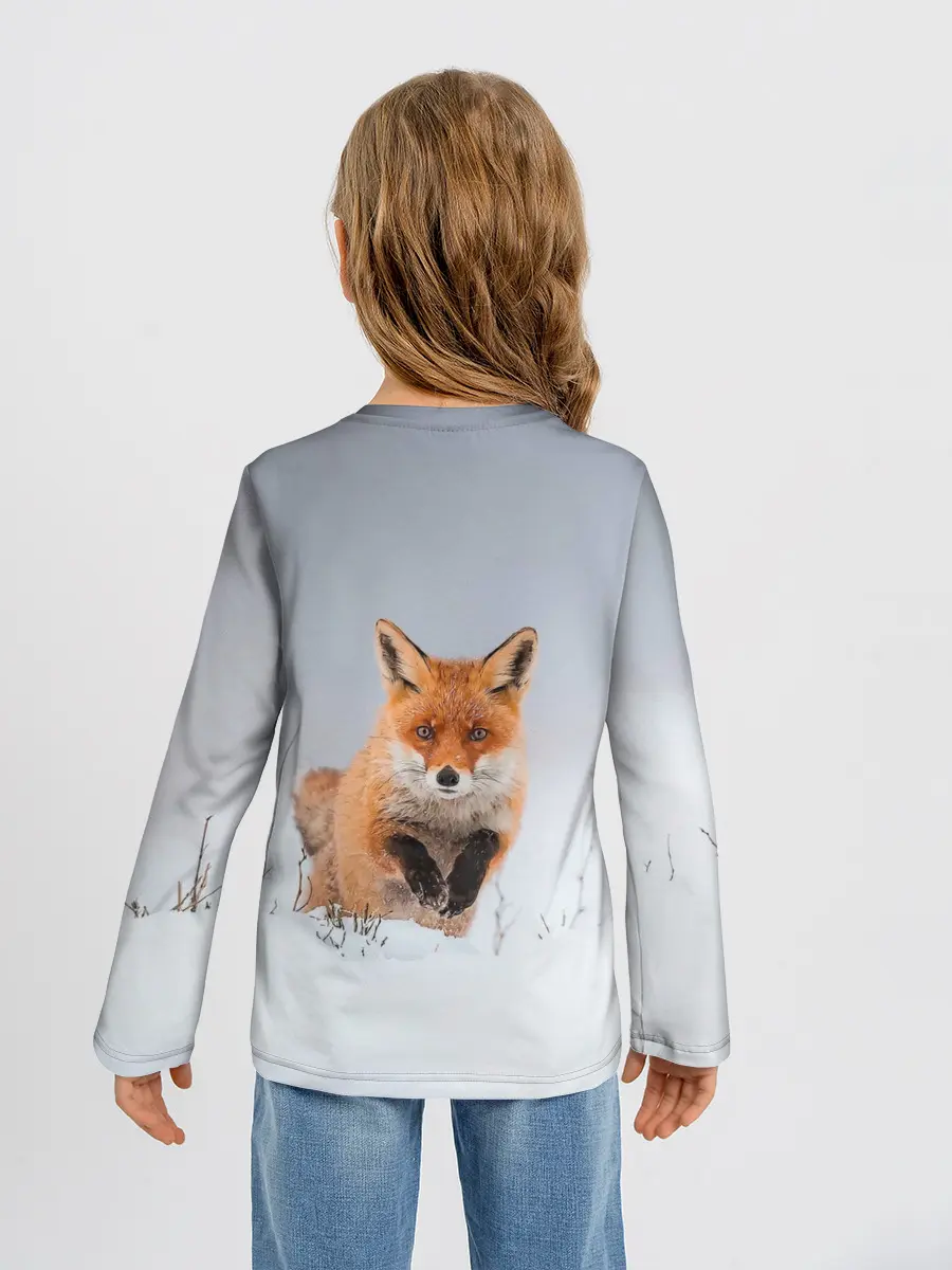 Детский лонгслив / Лисица прыгает по снегу