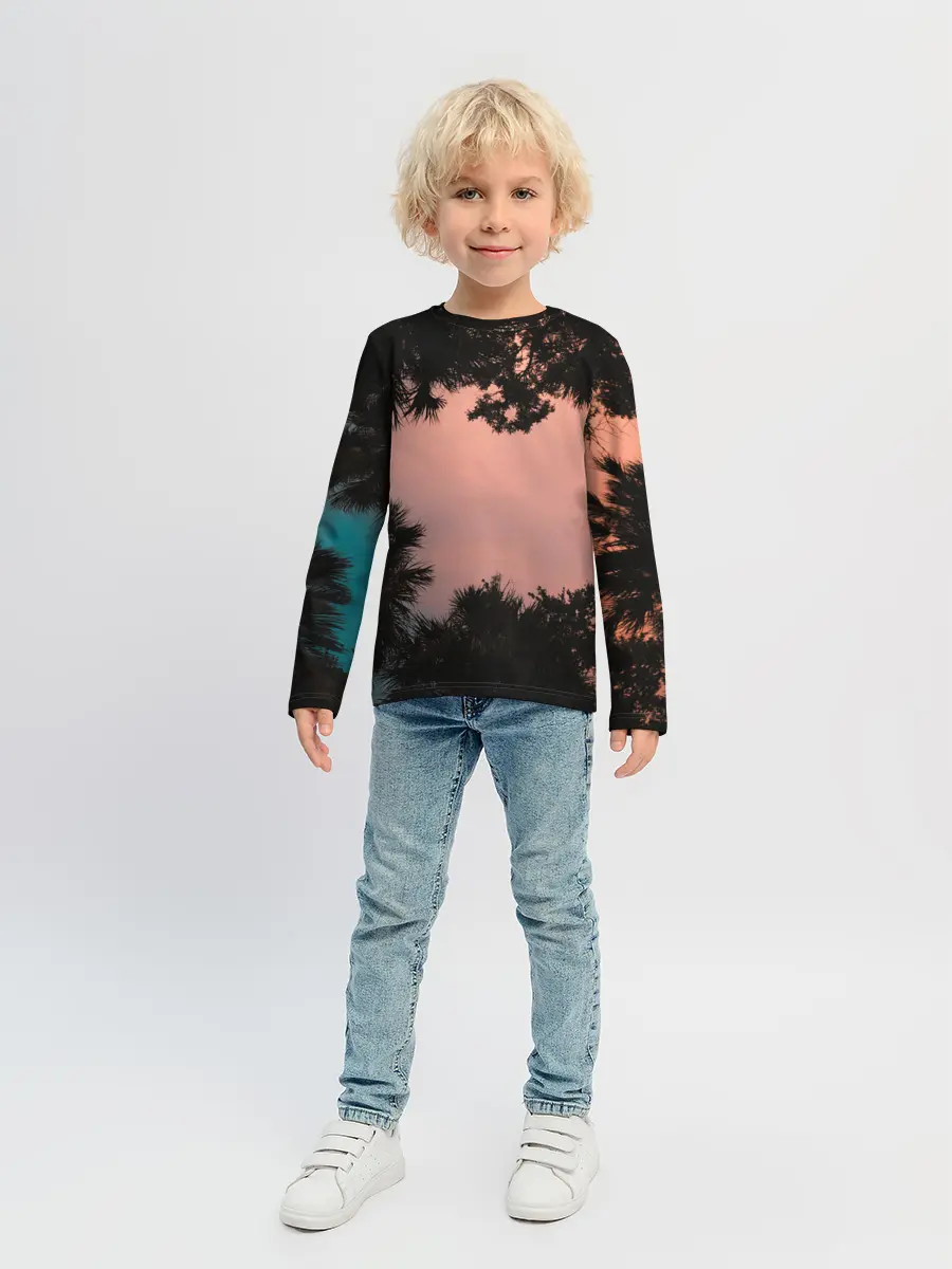 Детский лонгслив / Пальмы вид снизу закат