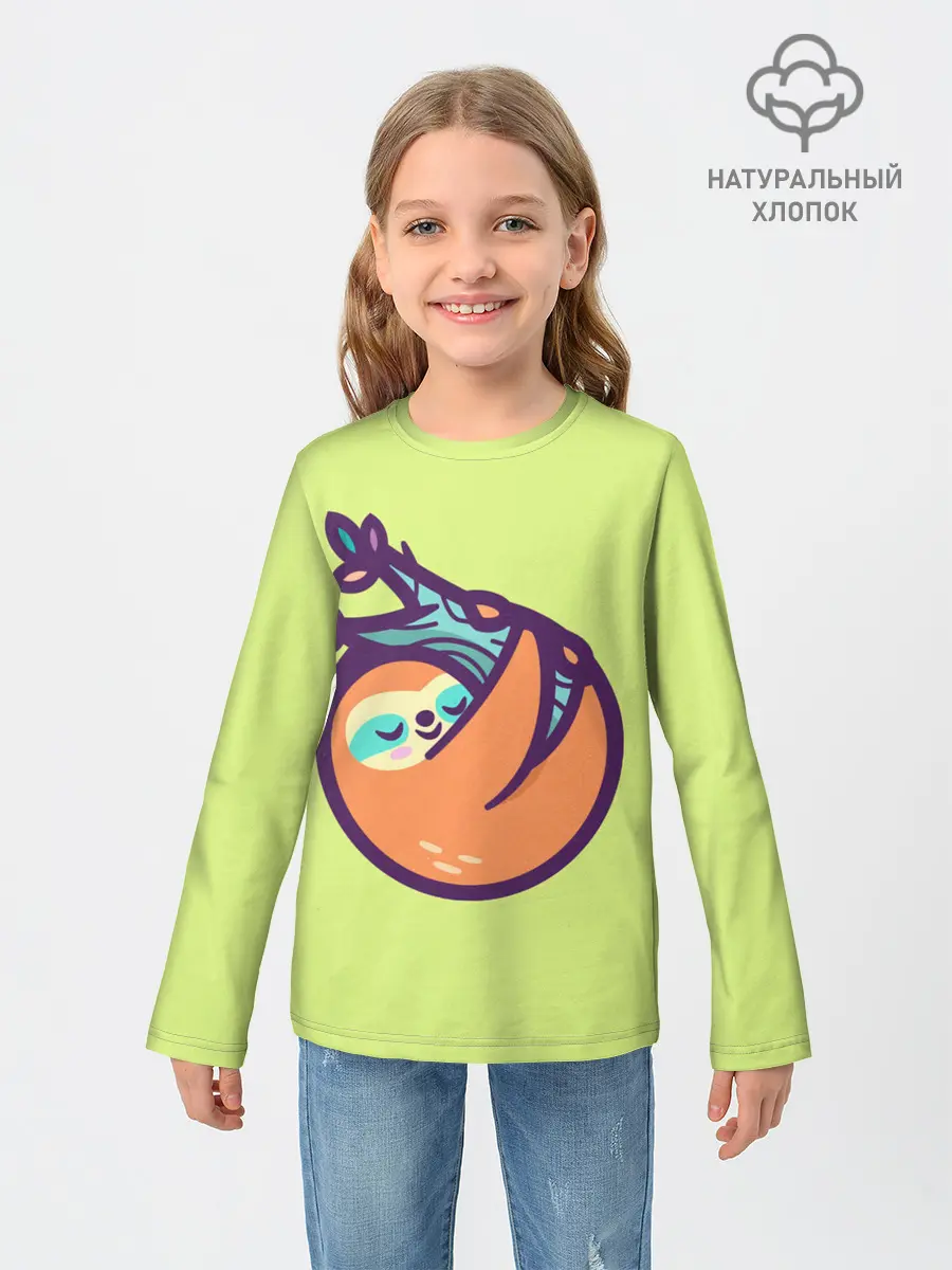 Детский лонгслив / Ленивец спит на ветке рисунок