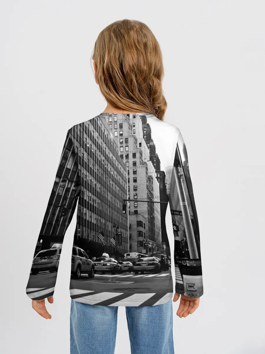 Детский лонгслив / Among Us по улицам Нью-Йорка