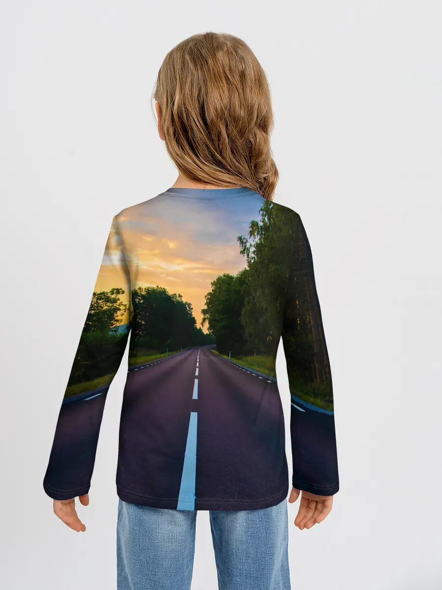 Детский лонгслив / дорога