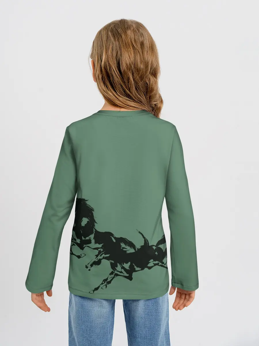 Детский лонгслив / черные кони