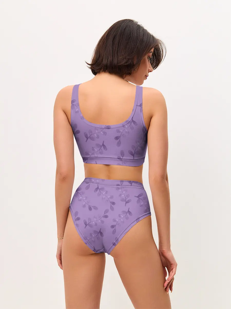Женские топ и трусы / Листья на фиолетовом фоне