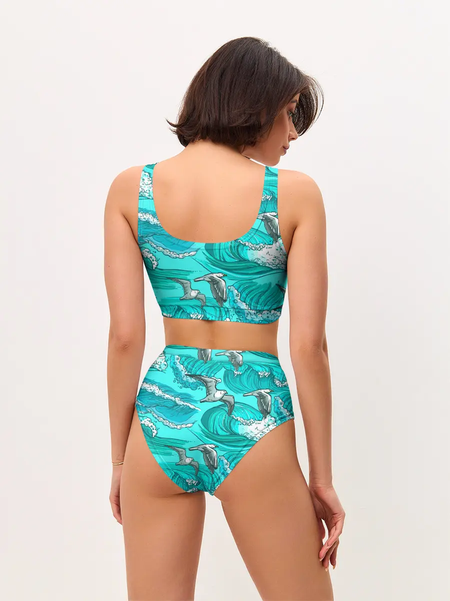 Женские топ и трусы / Чайки в море