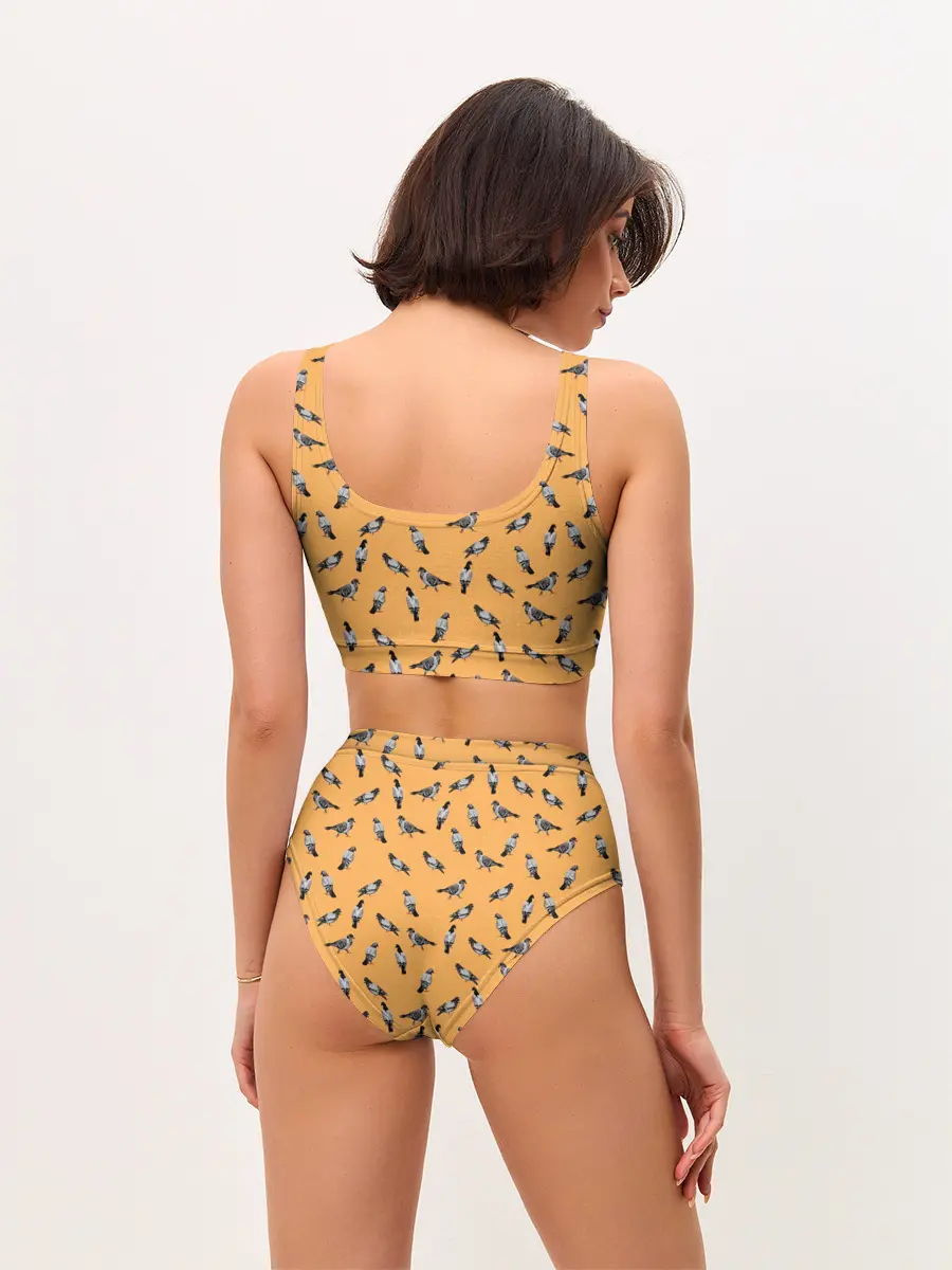Женские топ и трусы / Голуби паттерн на желтом