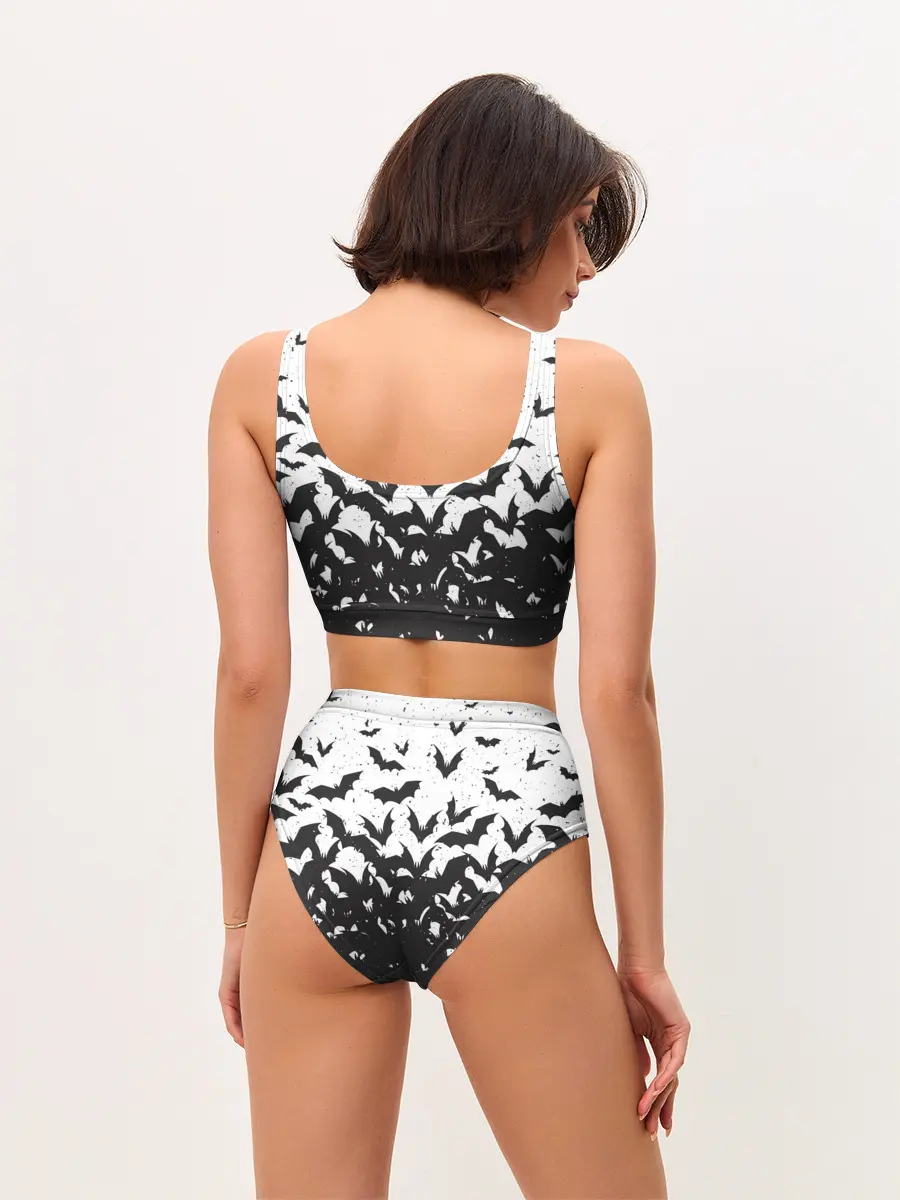 Женские топ и трусы / Летучие кровососы