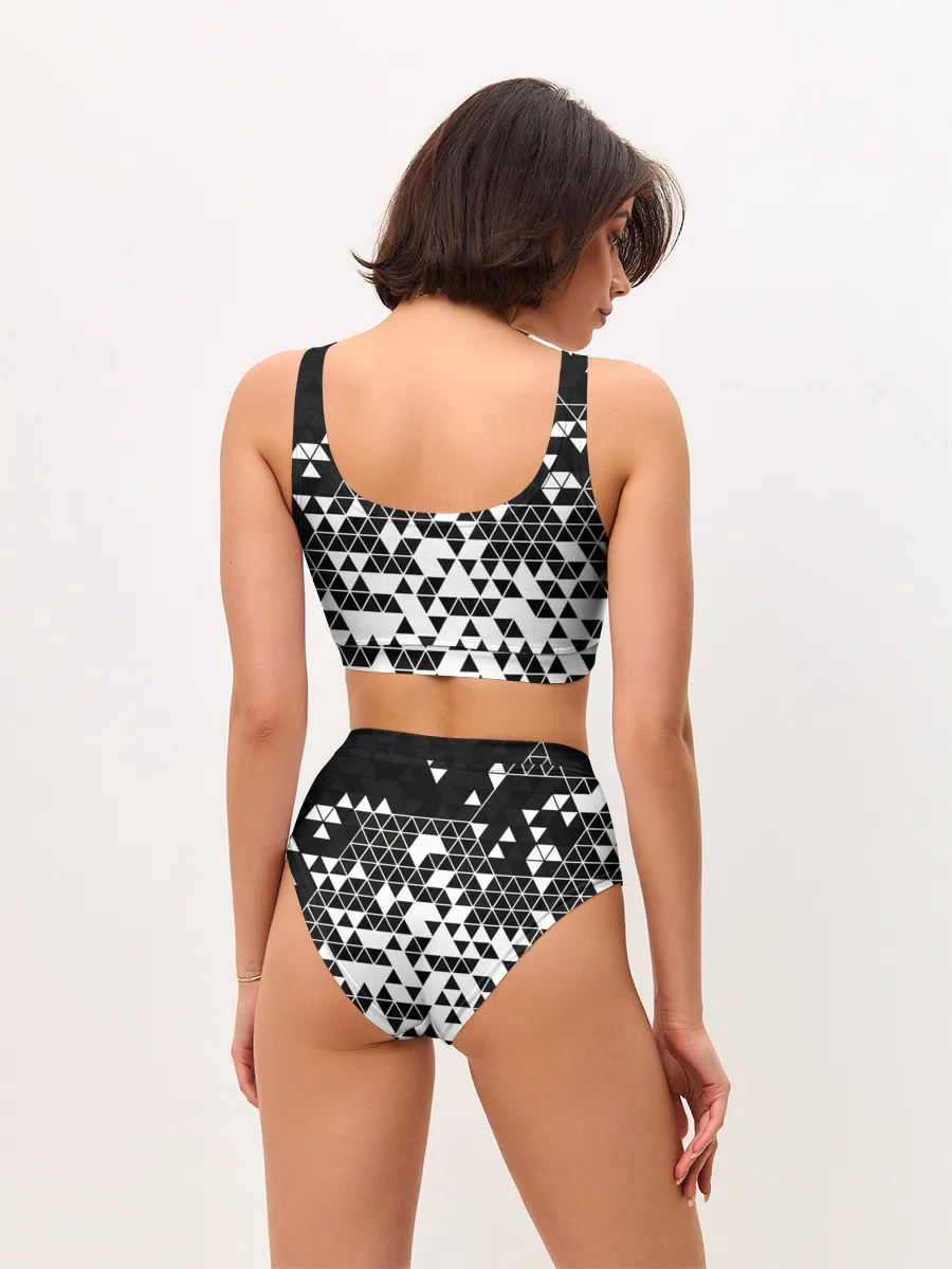 Женские топ и трусы / Векторные фигуры