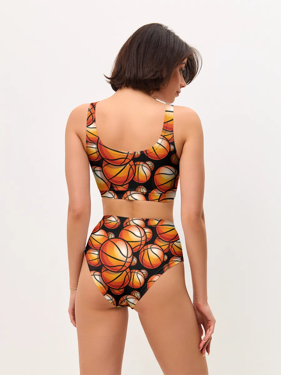 Женские топ и трусы / Баскетбольные мячи