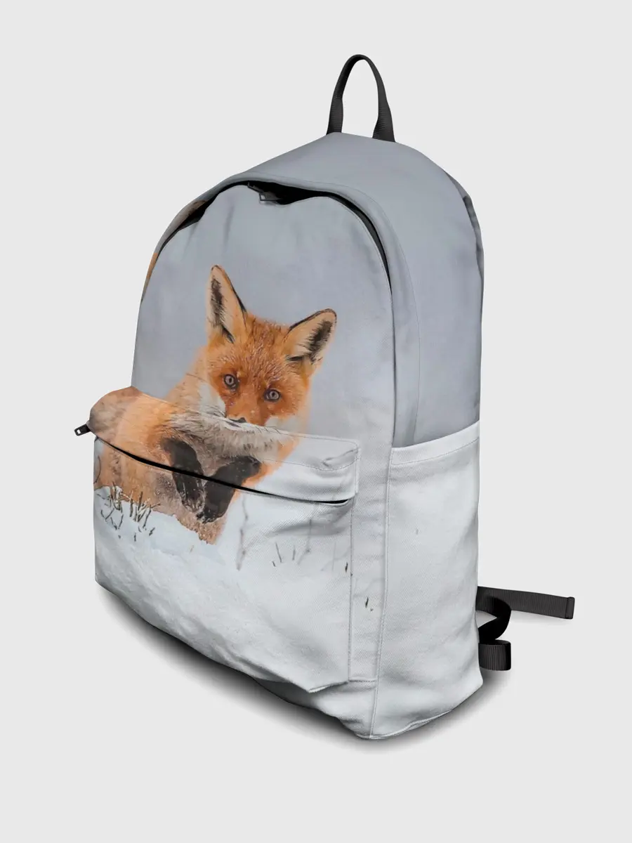 Рюкзак джинсовый / Лисица прыгает по снегу