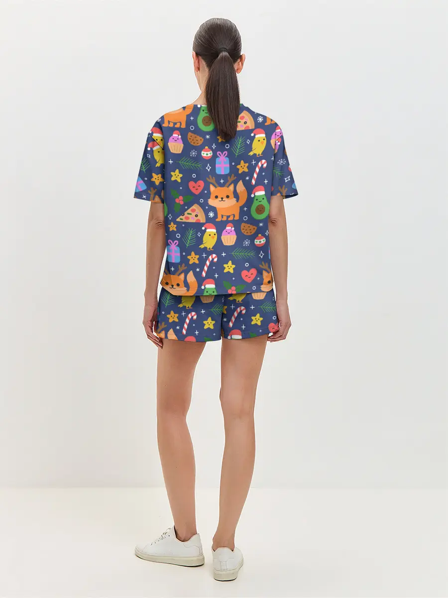 Женская пижама с шортами / Новогодний макет