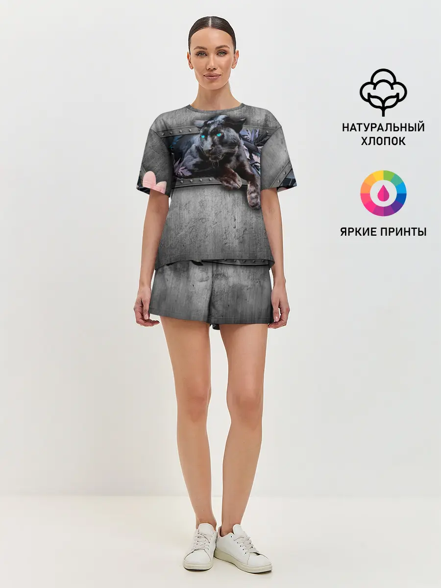 Женская пижама с шортами / Пантера и цветы